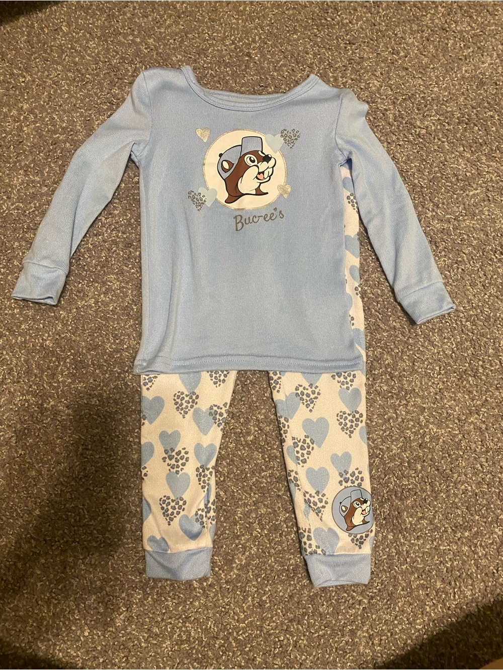 Buc-ee's Light Blue 3T Pajama Set with Heart Print